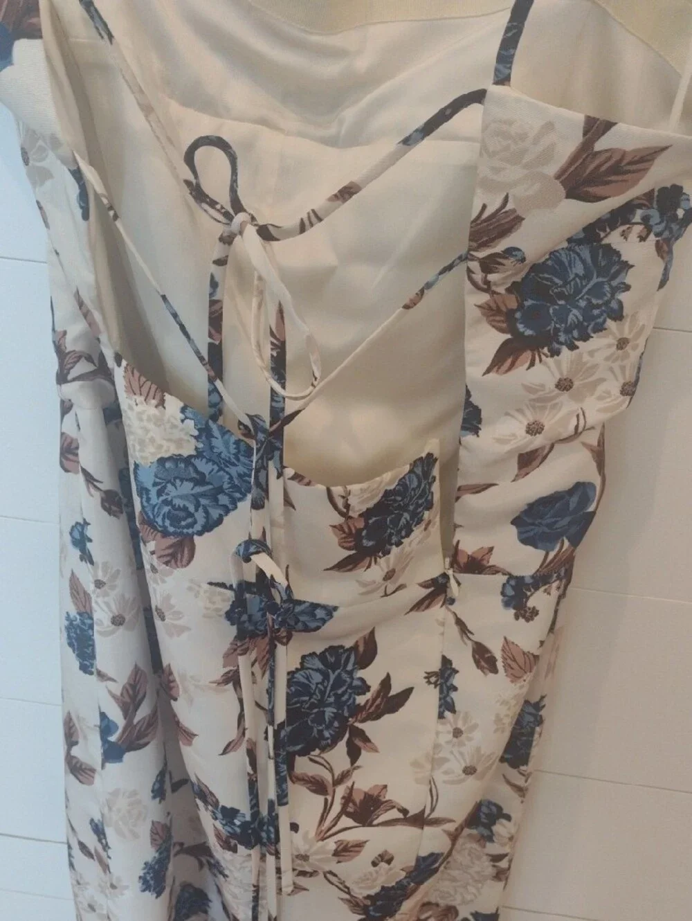 Tori Burch Strap-back Dress in Cream and Blue Floral Size 10